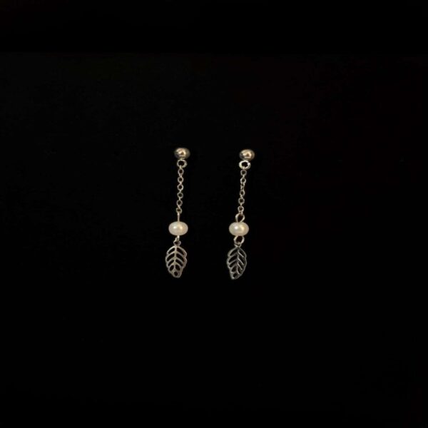 Boucle d'oreille Boucle d'oreille feuille