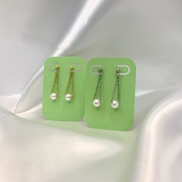 BOUCLE D OREILE Boucle d'oreille perle blanche