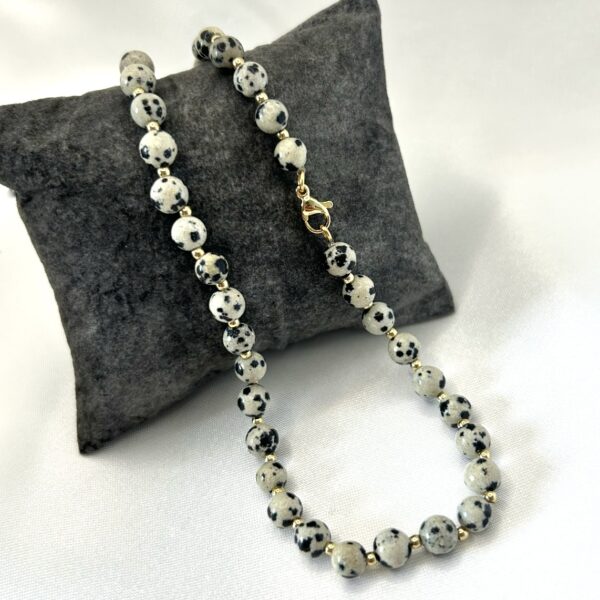 collier jaspe Collier perle jaspe dalmatien